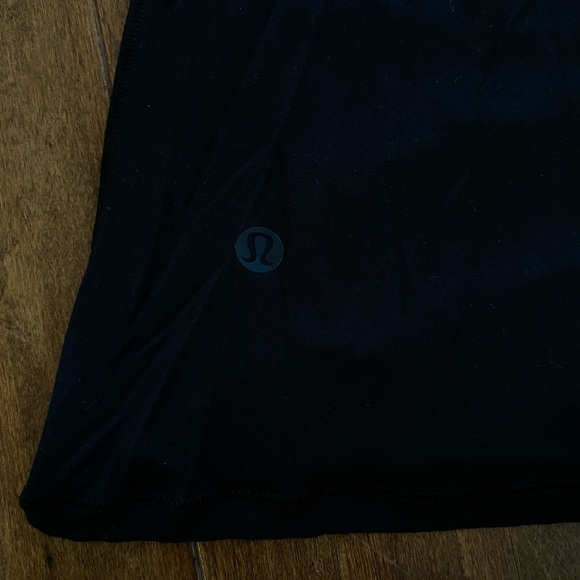 Lululemon Black Serene Saturday Long Sleeve Top T-Shirt Sz 4 - Picture 4 of 9